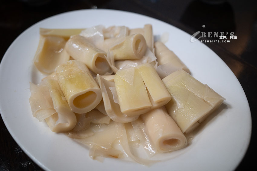 在地人推薦深坑老街好吃豆腐餐廳,豆腐八吃有夠厲害,合菜不貴份量足 在地人推薦深坑老街好吃豆腐餐廳,豆腐八吃有夠厲害,合菜不貴份量足
