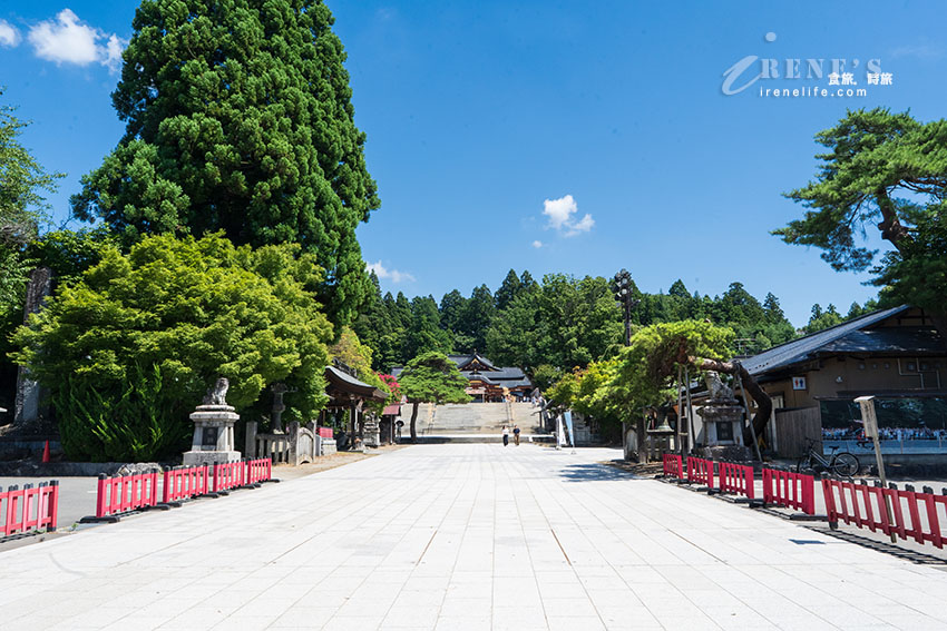 盛岡超過300年歷史的超強神社,什麼都求什麼都不奇怪!鯛魚籤、去厄葫蘆守、人形除厄 盛岡超過300年歷史的超強神社,什麼都求什麼都不奇怪!鯛魚籤、去厄葫蘆守、人形除厄