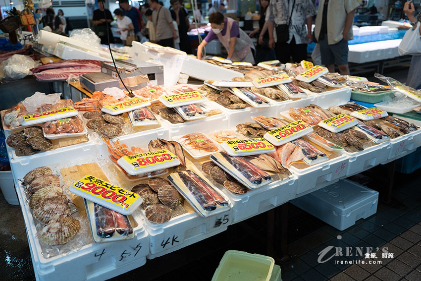 日本數一數二的室內市場,海鮮、農產品、餐廳應有盡有,現買現烤的七厘村最熱門 日本數一數二的室內市場,海鮮、農產品、餐廳應有盡有,現買現烤的七厘村最熱門