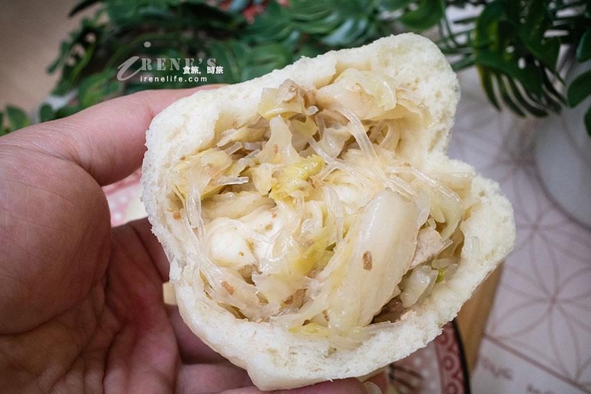 美食家也大力推薦的包子店!老麵皮Q彈的肉包、雪菜包、辣豆干包、高麗菜包 美食家也大力推薦的包子店!老麵皮Q彈的肉包、雪菜包、辣豆干包、高麗菜包