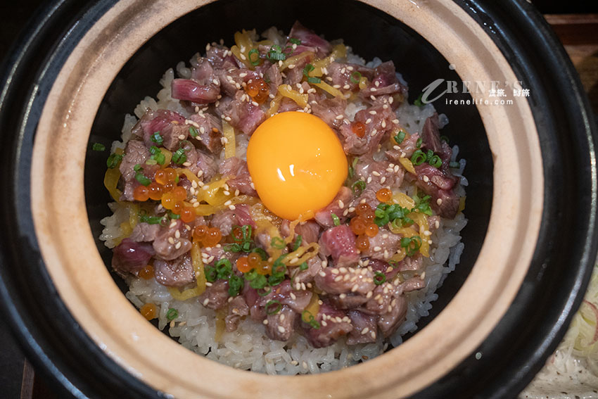 即時熱門文章：沖繩隱藏版美食，隱藏在住宅二樓不起眼的轉角，釜飯土鍋超迷人，西京燒也很讚