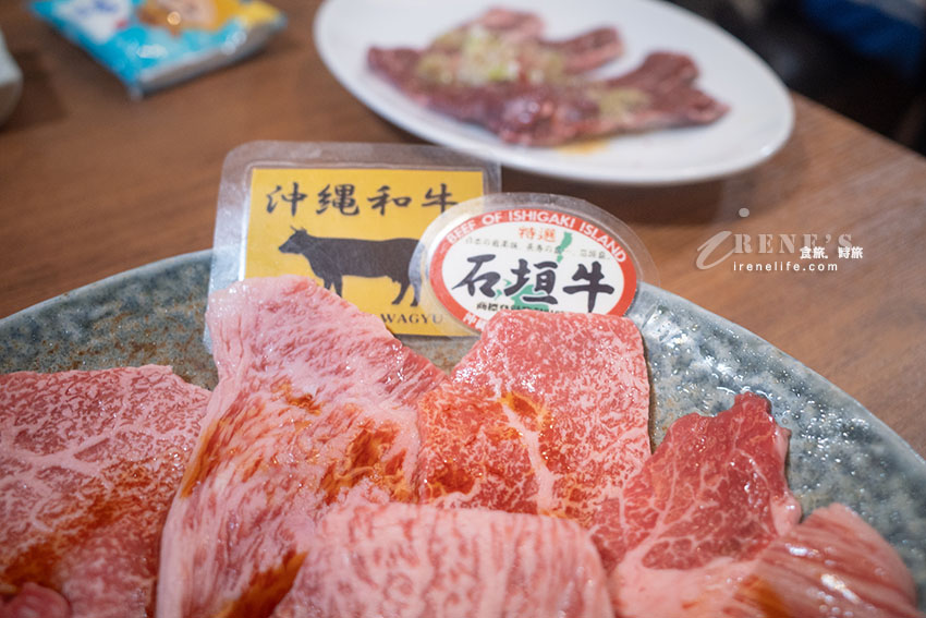 沖繩國際通旁平價和牛燒肉店,超厚牛舌好好吃,精選內臟拼盤新鮮又便宜 沖繩國際通旁平價和牛燒肉店,超厚牛舌好好吃,精選內臟拼盤新鮮又便宜