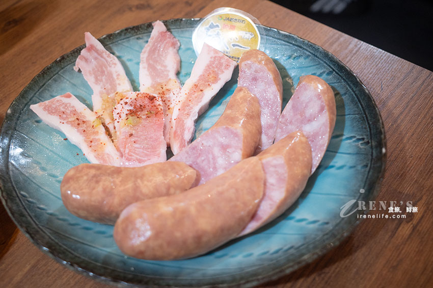 沖繩國際通旁平價和牛燒肉店,超厚牛舌好好吃,精選內臟拼盤新鮮又便宜 沖繩國際通旁平價和牛燒肉店,超厚牛舌好好吃,精選內臟拼盤新鮮又便宜