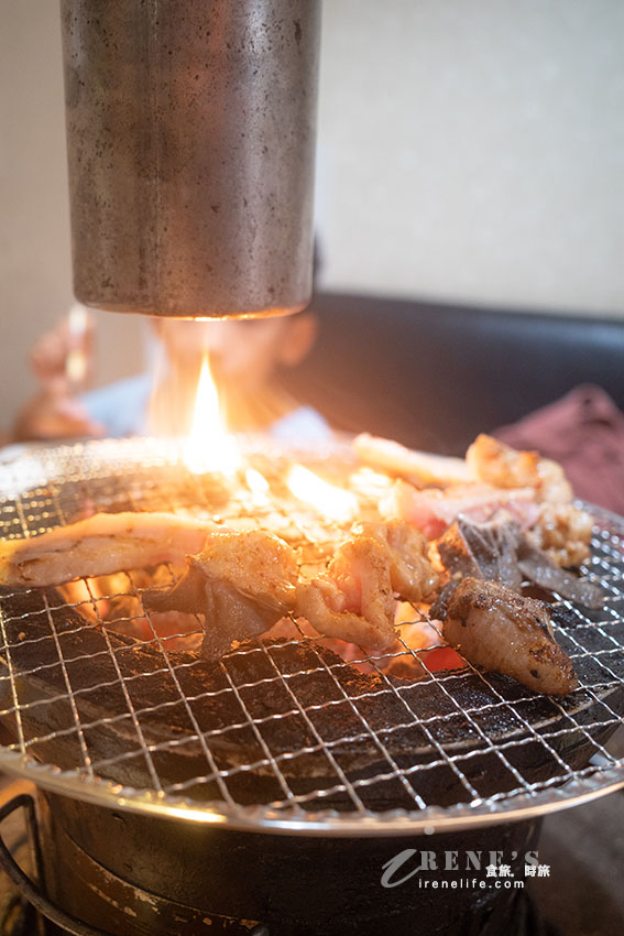 沖繩國際通旁平價和牛燒肉店,超厚牛舌好好吃,精選內臟拼盤新鮮又便宜 沖繩國際通旁平價和牛燒肉店,超厚牛舌好好吃,精選內臟拼盤新鮮又便宜