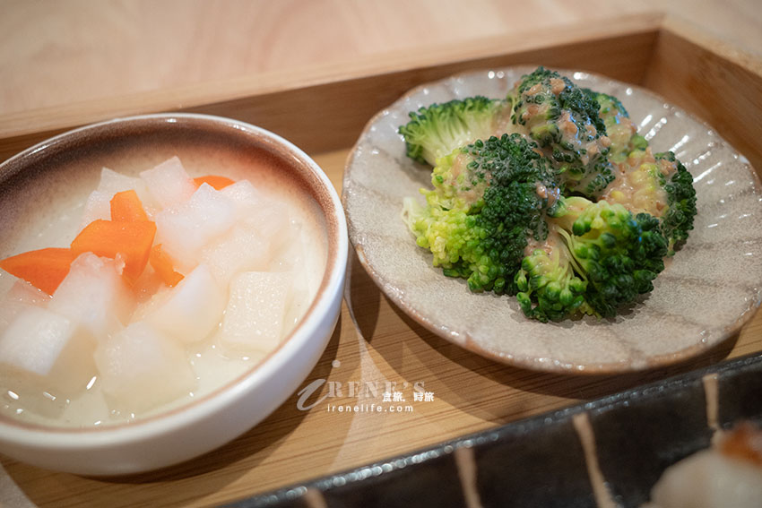 邊緣人一定要知道!一個人就可以吃港式點心,套餐模式什麼都可以吃一點 邊緣人一定要知道!一個人就可以吃港式點心,套餐模式什麼都可以吃一點