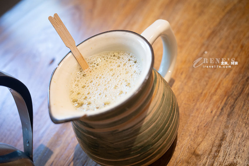 內灣高評價的客家菜,白飯無限供應、人均不到200元吃超飽,還招待東方美人茶和擂茶 內灣高評價的客家菜,白飯無限供應、人均不到200元吃超飽,還招待東方美人茶和擂茶