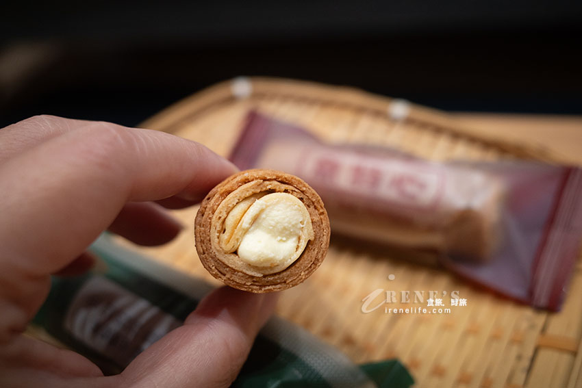 直徑比10元硬幣還粗的超厚蛋捲,口味多多有包餡、沒包餡通通有 直徑比10元硬幣還粗的超厚蛋捲,口味多多有包餡、沒包餡通通有