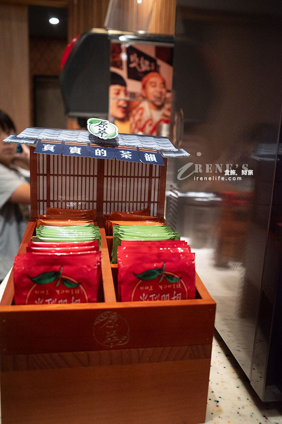 蘆洲新開幕牛排,原塊肉品不收服務費,玉米濃湯、飲料、霜淇淋無限供應 蘆洲新開幕牛排,原塊肉品不收服務費,玉米濃湯、飲料、霜淇淋無限供應