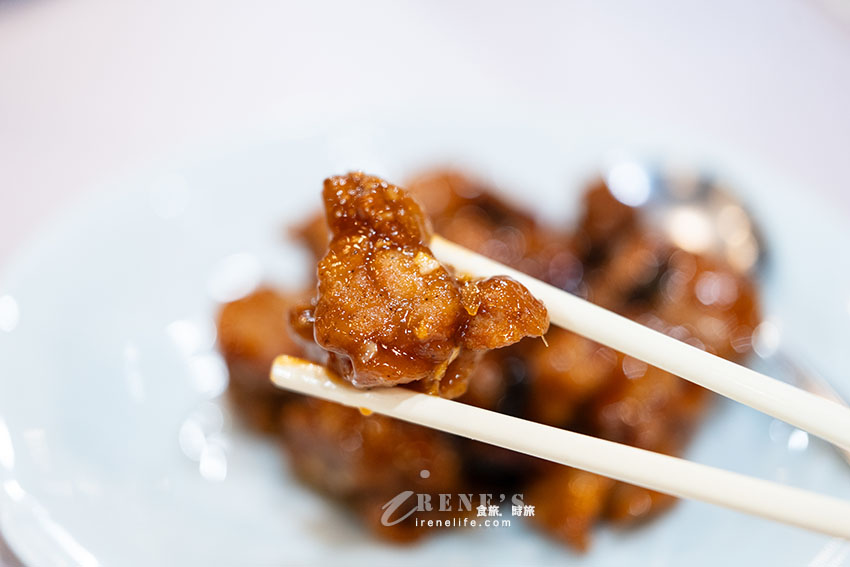 彭園烤櫻桃鴨三吃還送你白酒!薄脆鴨皮、嫩炒鴨肉、酥香鴨架 都厲害 彭園烤櫻桃鴨三吃還送你白酒!薄脆鴨皮、嫩炒鴨肉、酥香鴨架 都厲害