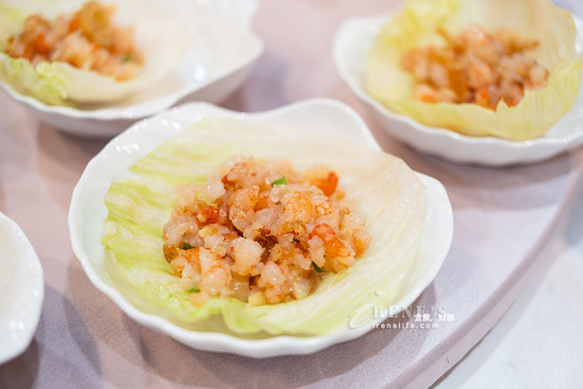 彭園烤櫻桃鴨三吃還送你白酒!薄脆鴨皮、嫩炒鴨肉、酥香鴨架 都厲害 彭園烤櫻桃鴨三吃還送你白酒!薄脆鴨皮、嫩炒鴨肉、酥香鴨架 都厲害