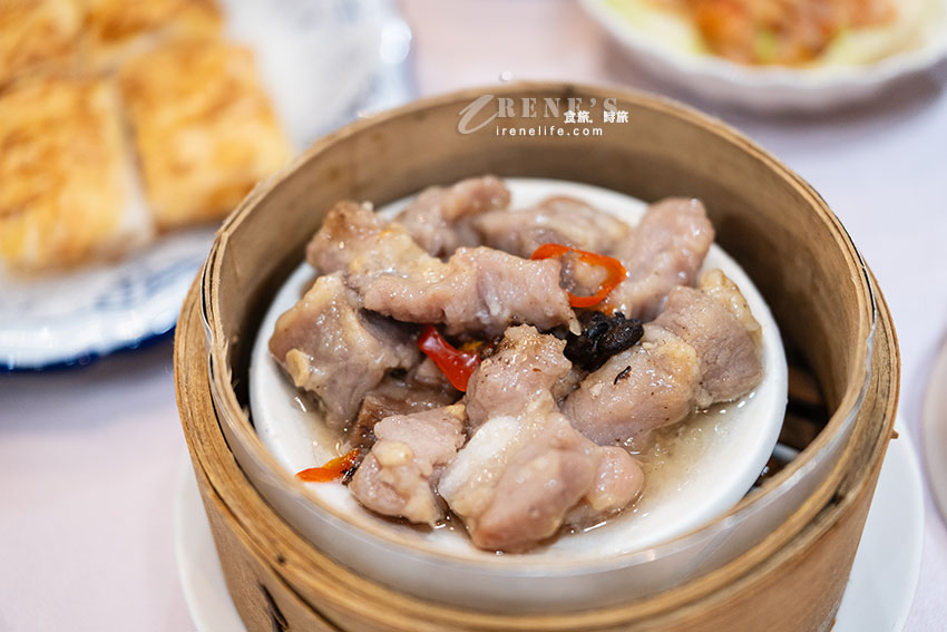 彭園烤櫻桃鴨三吃還送你白酒!薄脆鴨皮、嫩炒鴨肉、酥香鴨架 都厲害 彭園烤櫻桃鴨三吃還送你白酒!薄脆鴨皮、嫩炒鴨肉、酥香鴨架 都厲害