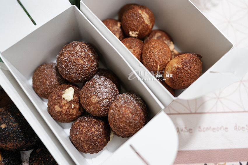 大阪心齋橋有一款風靡海內外的焦糖脆皮小泡芙，是到大阪必吃的人氣甜點，現在在台灣也有囉！不用出國就能品嚐到焦糖布丁泡芙，實在是太幸福啦。台灣的北海道焦糖布丁泡芙來自彰化溪湖66cheesecake，66cheesecake本是北海道起司蛋糕，其後陸續推出彩虹霜淇淋、唱片千層酥等，真的很會趕上潮流，現在又推出北海道焦糖布丁