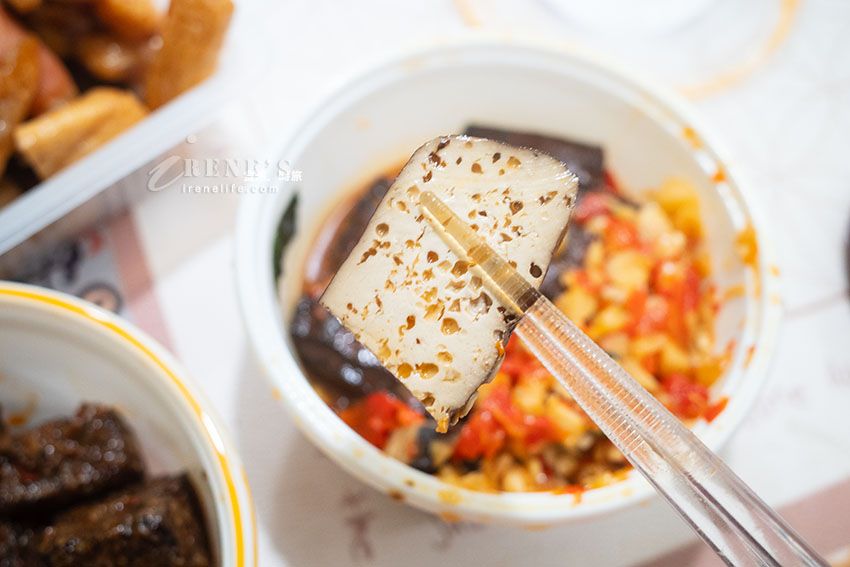 鼎王也賣起麻辣滷味!全新品牌插旗西門町,最喜歡的居然是它的蒜頭辣椒 鼎王也賣起麻辣滷味!全新品牌插旗西門町,最喜歡的居然是它的蒜頭辣椒