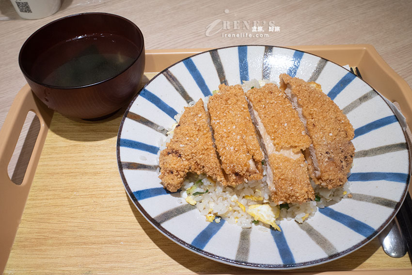 學生商圈的份量就是足,排骨炒飯、雞排飯、韓式海鮮豆腐鍋 學生商圈的份量就是足,排骨炒飯、雞排飯、韓式海鮮豆腐鍋