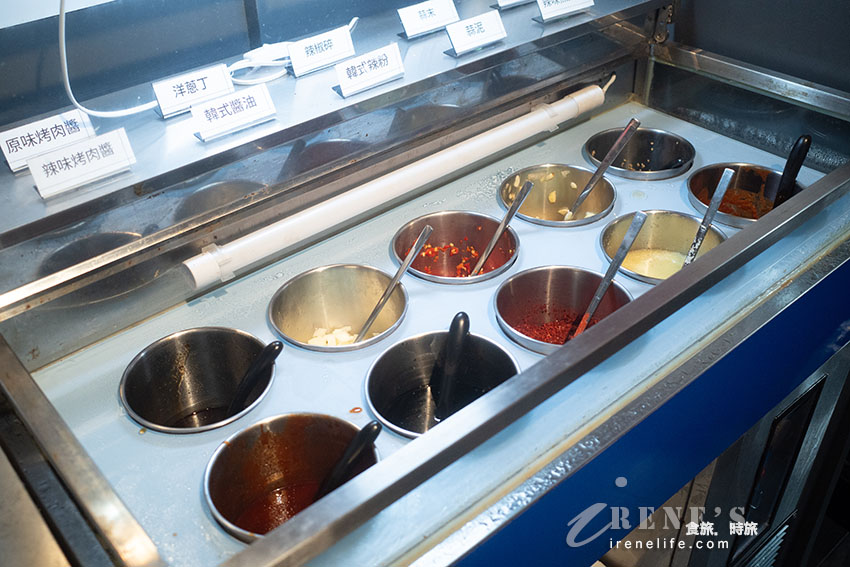 個人式韓式燒肉吃到飽，八種肉品＋三種海鮮還有小菜、煎餅、炸物，只要378元吃免驚！