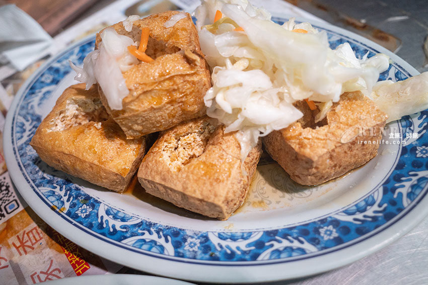 北投市場排隊人氣美食,暗夜裡的飄香味,外酥內嫩狂滴汁 北投市場排隊人氣美食,暗夜裡的飄香味,外酥內嫩狂滴汁