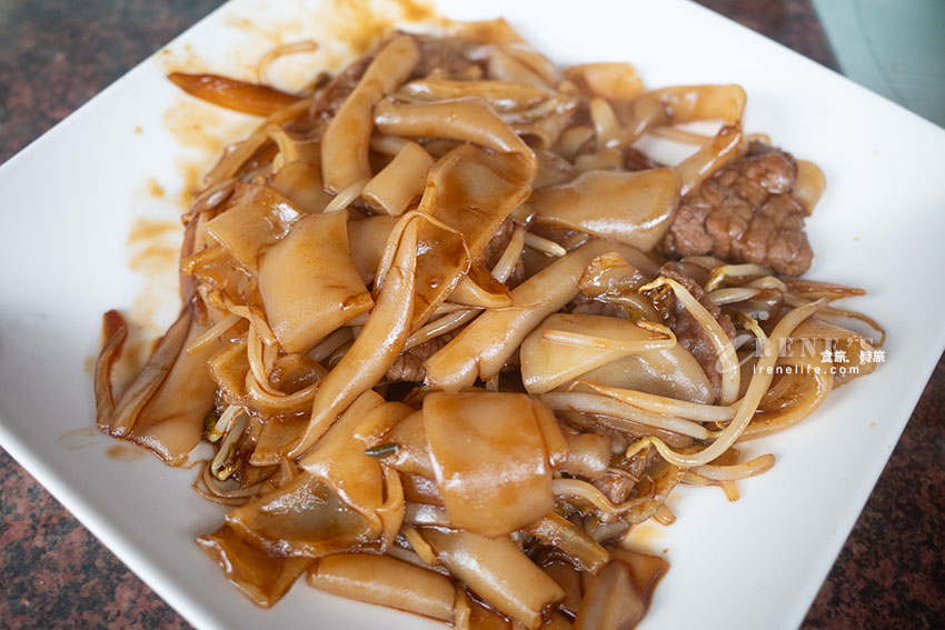 二訪大溪老街排隊美食，一籠只要50元的港式點心，還不吃爆