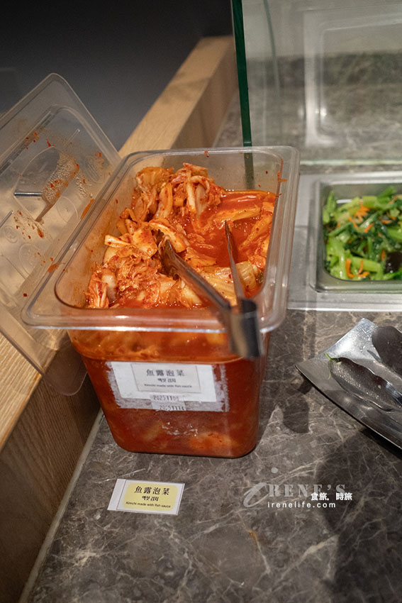 韓國嫩豆腐煲專賣店，內用小菜、飲料、霜淇淋無限吃到飽