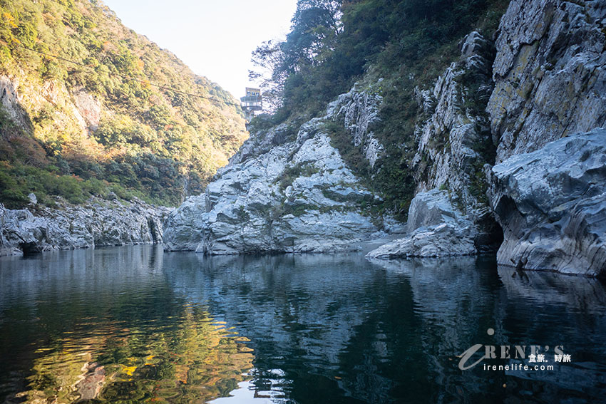 徳島景點|清幽唯美的大步危峽谷,遊遊覽船遊峽谷,近距離欣賞大步危峽之美 徳島景點|清幽唯美的大步危峽谷,遊遊覽船遊峽谷,近距離欣賞大步危峽之美
