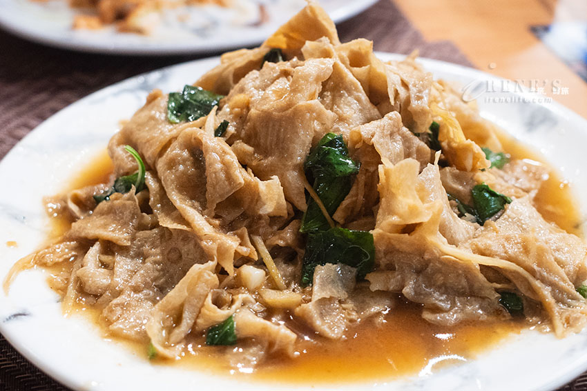CP值超高的三重好吃鐵板燒！最便宜260元起，小菜、白飯、湯品、飲料、霜淇淋吃到飽