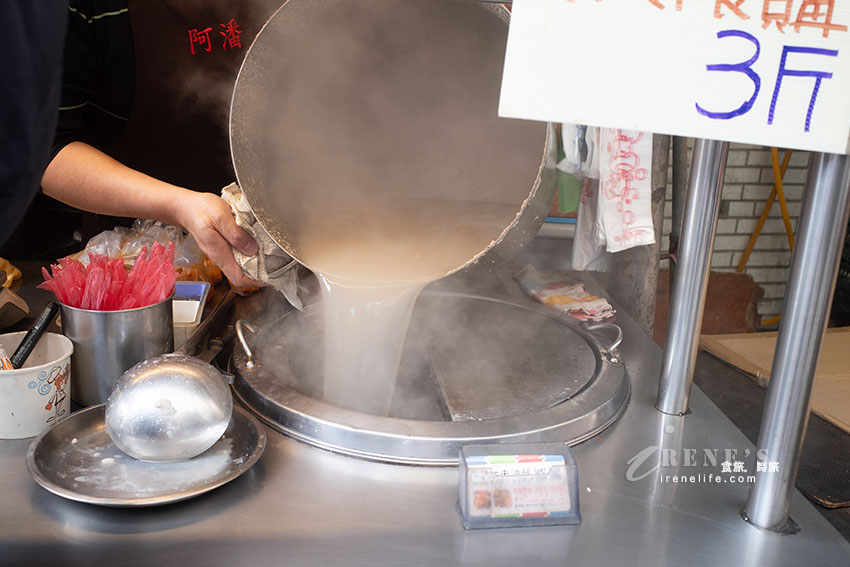 2025新北職人油飯大賞勇奪金賞的蘆洲好吃油飯，出自曾是名店主廚之手