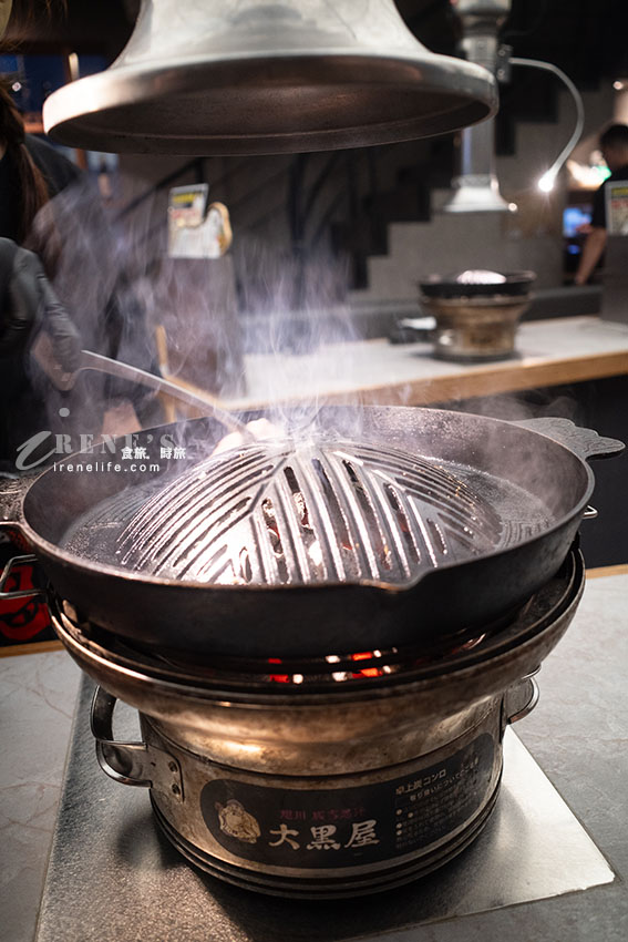 北海道旭川成吉思汗烤羊肉名店登台，可吃七分熟的超鮮嫩羊肉