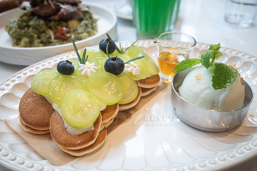 即時熱門文章：三重也有時尚優雅的英倫輕食館，早午餐超大盤，粉撲鬆餅、鐵鍋鬆餅擄獲女孩們的心