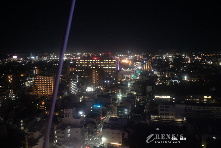 愛媛松山景點|出示護照就能以1人500日元的價格搭乘伊予鐵高島屋摩天輪 愛媛松山景點|出示護照就能以1人500日元的價格搭乘伊予鐵高島屋摩天輪