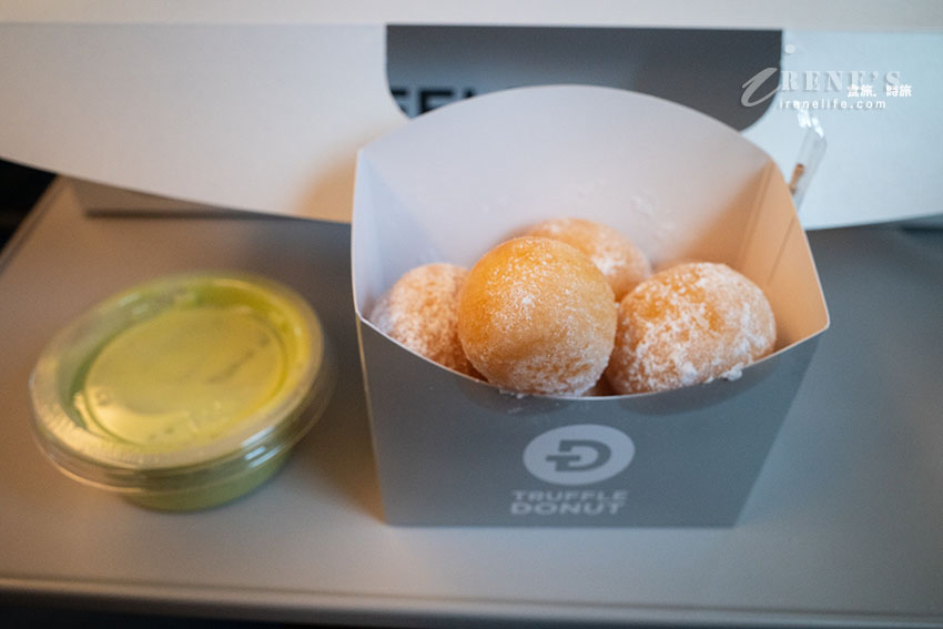 TRUFFLE DONUT甜甜圈柔軟不甜膩，姫路駅前店限定口味，奶油超爆餡！