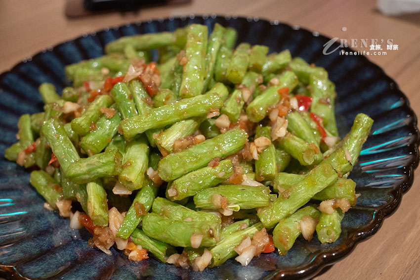 蘆洲家樂福新開幕泰式料理|套餐享飯、湯吃到飽,整桌+79元還有小菜、飲料、霜淇淋無限供應 蘆洲家樂福新開幕泰式料理|套餐享飯、湯吃到飽,整桌+79元還有小菜、飲料、霜淇淋無限供應