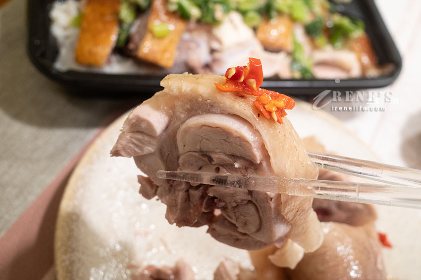 三重新開幕土雞飯專賣店,甘蔗、鹽水都好吃,蔥油醬不用加價任你加 三重新開幕土雞飯專賣店,甘蔗、鹽水都好吃,蔥油醬不用加價任你加