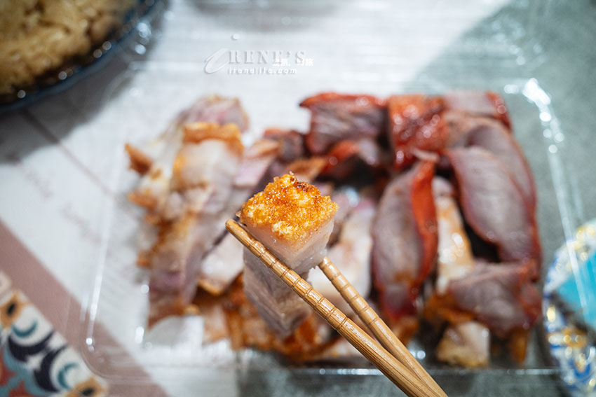 隱藏在巷弄中不起眼的正宗港式燒臘，烤鴨、烤雞、油雞、叉燒、燒肉