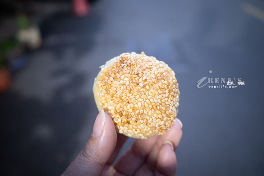 三重文化北路新開幕的小酥餅店,1個15元,7個100元 三重文化北路新開幕的小酥餅店,1個15元,7個100元