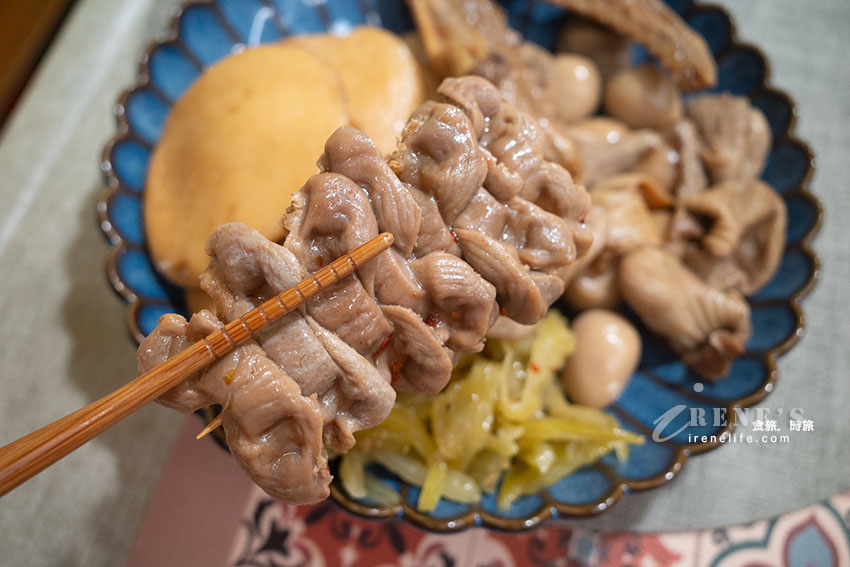 捷運中山站排隊美食,搬家後一樣人氣滿滿的洪小姐 車庫滷味 捷運中山站排隊美食,搬家後一樣人氣滿滿的洪小姐 車庫滷味