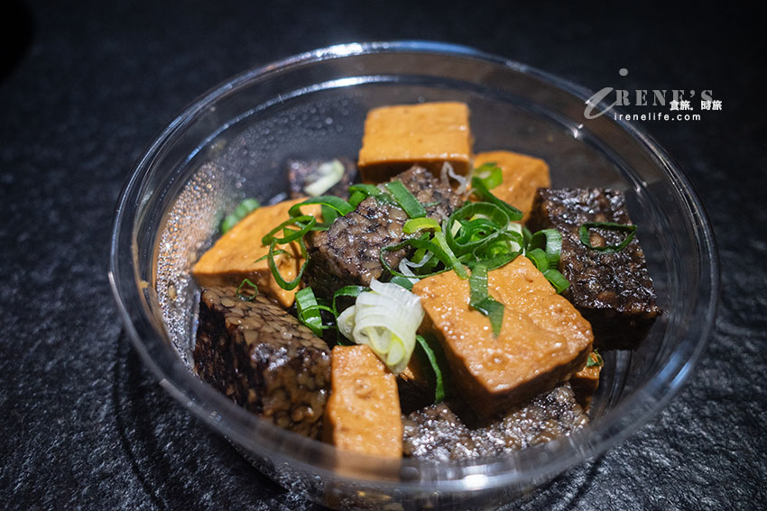 西門町24小時營業的銷魂豬腳飯,GOOGLE破千則評論高達4.2分超級猛 西門町24小時營業的銷魂豬腳飯,GOOGLE破千則評論高達4.2分超級猛