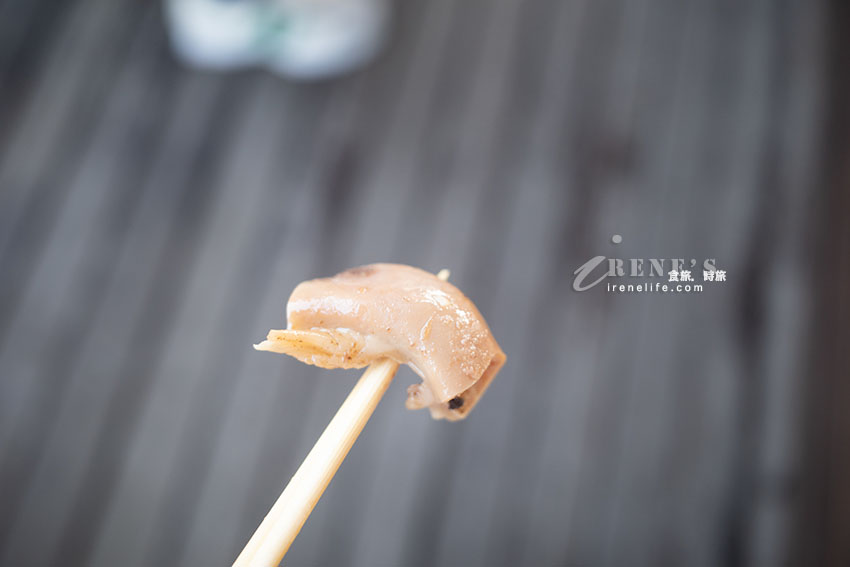 北埔老街人氣的排隊滷味，獨家秘製的滷汁又香又入味，蒜控必加蒜多多，蒜到爆一秒臣服