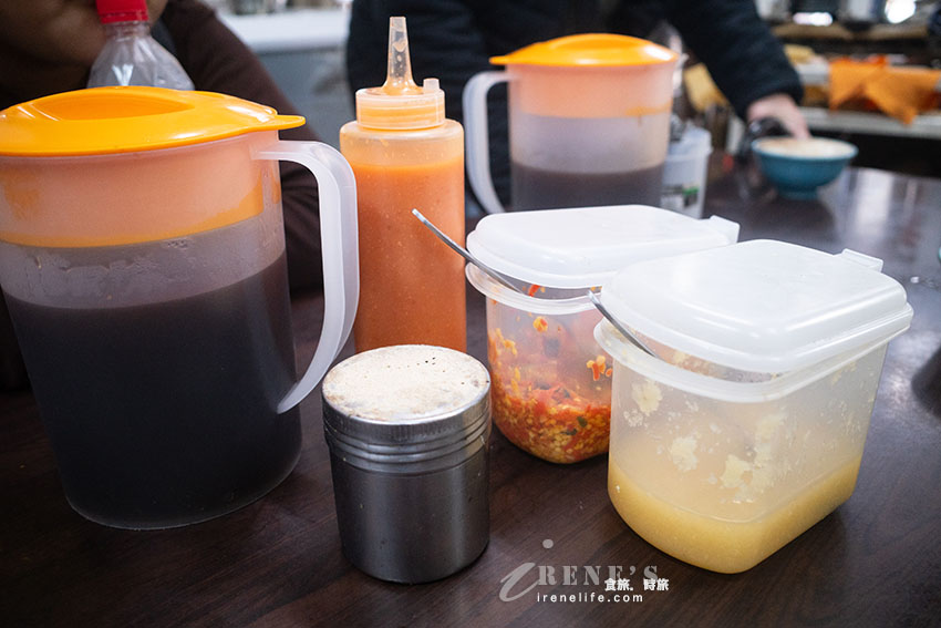 超過一甲子的銅板小吃，有台北最好吃碗粿之美譽，內行人必吃
