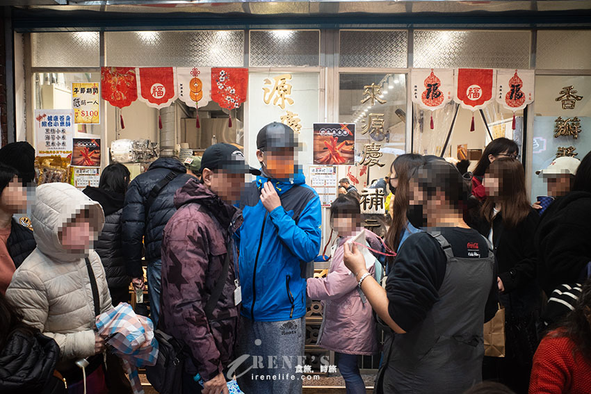 板橋湳雅夜市無名乾蚵進駐大稻埕！鮮蚵小卷鋪滿滿的的澎湃海鮮麵，牛菌菇滷肉飯也好吃