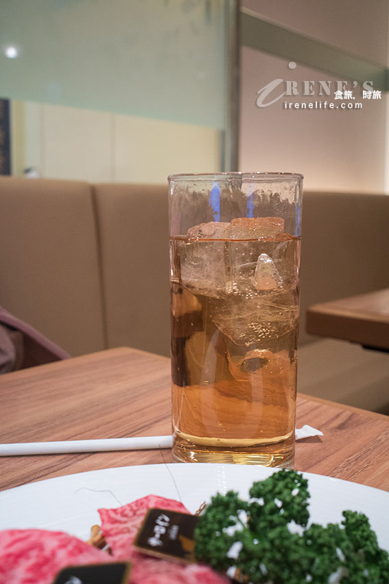 能吃到牛舌&四種信州牛的午餐好便宜,烤肉拼盤午餐也只要1580円 能吃到牛舌&四種信州牛的午餐好便宜,烤肉拼盤午餐也只要1580円