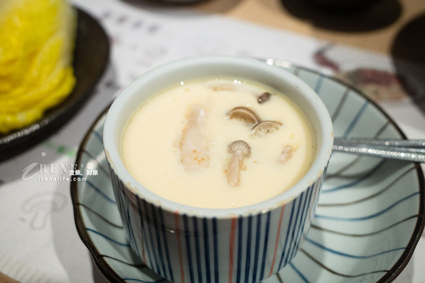 來自日本的日式炒麵/大阪燒/關東煮，目前只在新光三越吃的到
