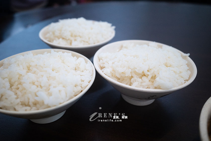 深坑老街豆腐大餐，設置素食好方便，大家可以一起聚餐一起同樂