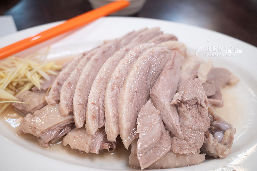 八里觀海大道好吃鵝肉莊,環境寬敞聚餐聚會皆合宜,少人多人合菜通通有 八里觀海大道好吃鵝肉莊,環境寬敞聚餐聚會皆合宜,少人多人合菜通通有