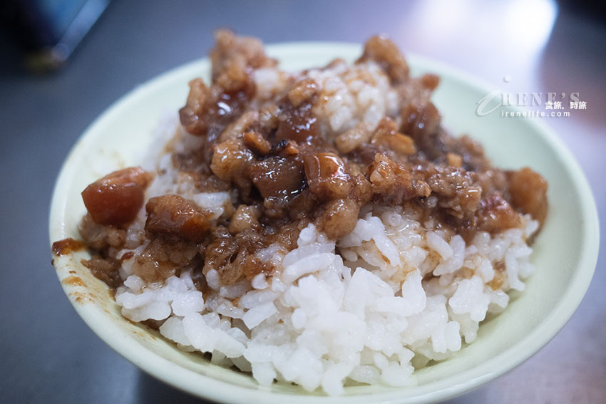 三重隱藏版美食,物美價廉的米粉湯,黑白切份量十足,一試成主顧 三重隱藏版美食,物美價廉的米粉湯,黑白切份量十足,一試成主顧