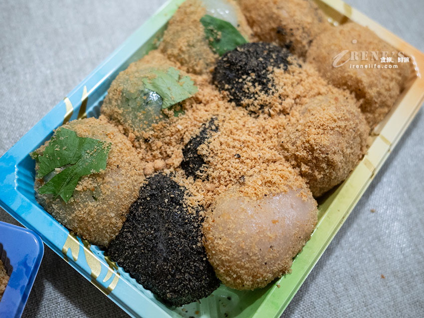 可遇不可求的好吃麻糬攤車，出攤地點和日期都不一，白草莓超大又多汁，香菜尬花生超好吃