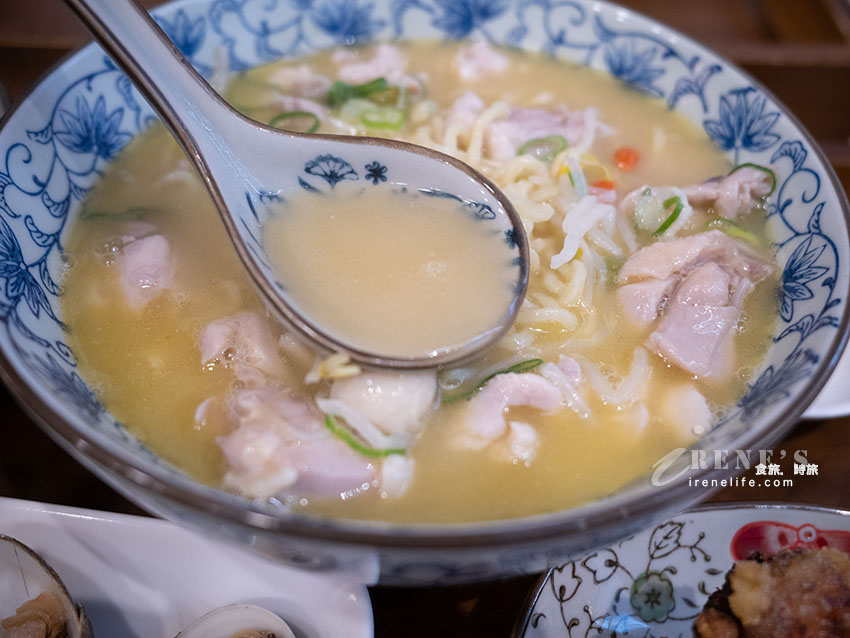 190元起飲料、霜淇淋、豆花吃到飽！香菜控必收，滿滿香菜看不到底下的麵/粥