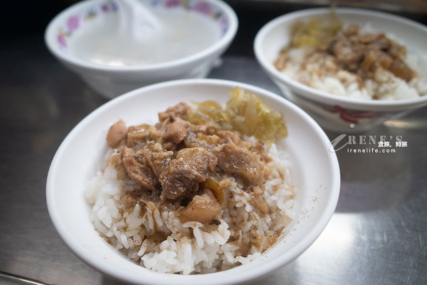 嘉義人的廚房，東市場美食不勝枚舉，一大早就開始排隊是常態