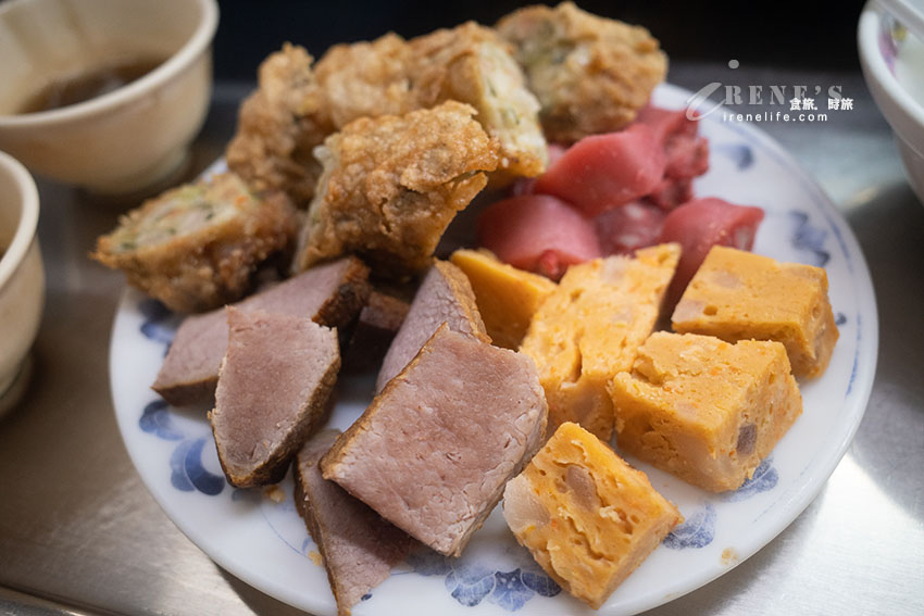 嘉義人的廚房,東市場美食不勝枚舉,一大早就開始排隊是常態 嘉義人的廚房,東市場美食不勝枚舉,一大早就開始排隊是常態