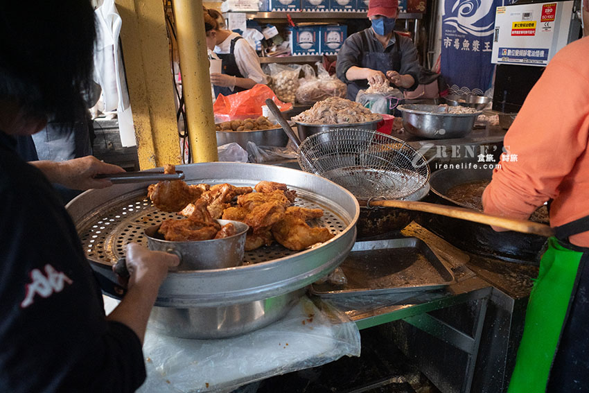嘉義人的廚房,東市場美食不勝枚舉,一大早就開始排隊是常態 嘉義人的廚房,東市場美食不勝枚舉,一大早就開始排隊是常態