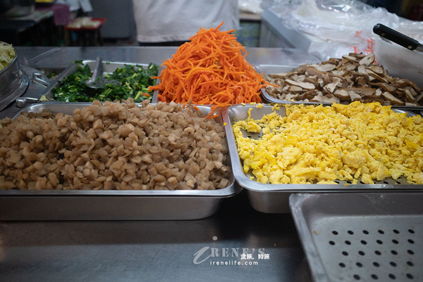 嘉義人的廚房,東市場美食不勝枚舉,一大早就開始排隊是常態 嘉義人的廚房,東市場美食不勝枚舉,一大早就開始排隊是常態