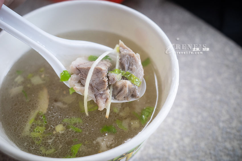 北埔老街在地人的私房口袋美食，天然食材熬製湯頭，平價大份量